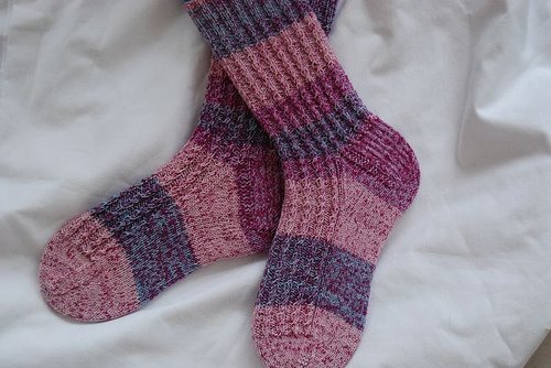 [ugly+socks.jpg]