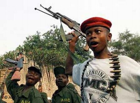 [drc_children_congolese_child_soldiers_congo_child_fighters.jpg]