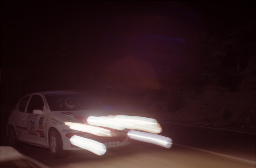 [rally+luces+y+coche.jpg]