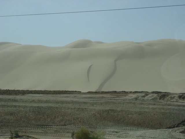 [cali+sand+dunes.jpg]