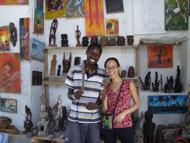 [TZ+-+Bagamoyo+-+Omari+sculptor+and+sophy.JPG]