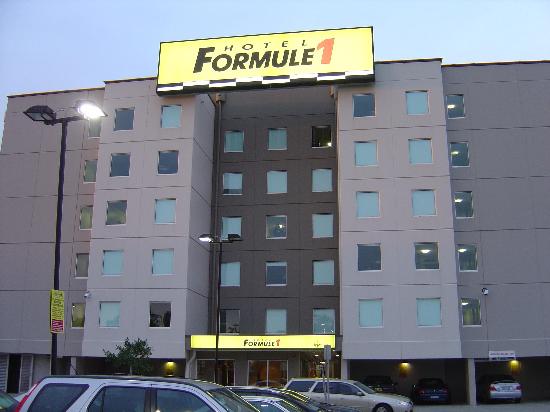 [formule+1+hotel.jpg]