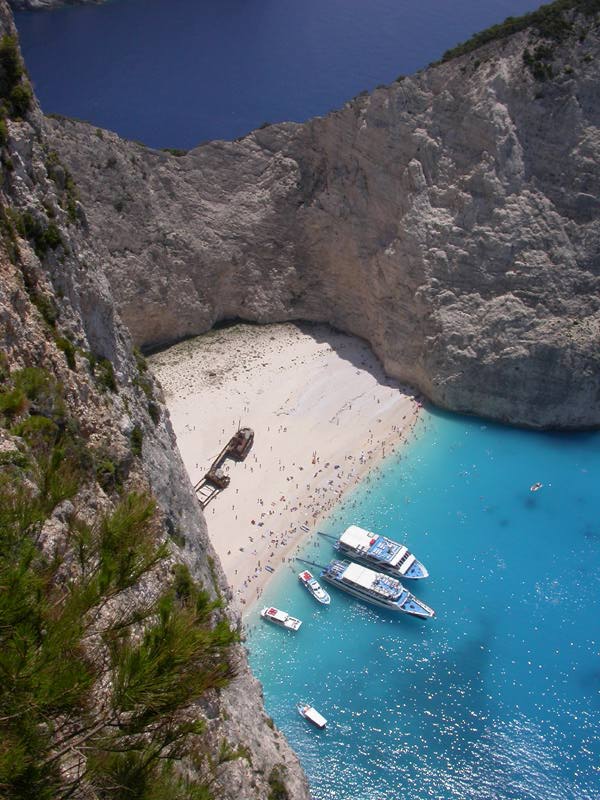 [Shipwreck_beach_zakinthos_island_greece.jpg]