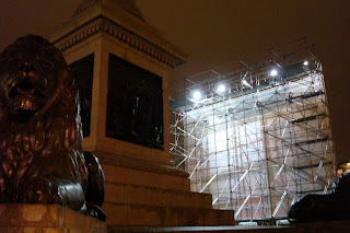 Nelson's Column from behind, Trafalgar Square