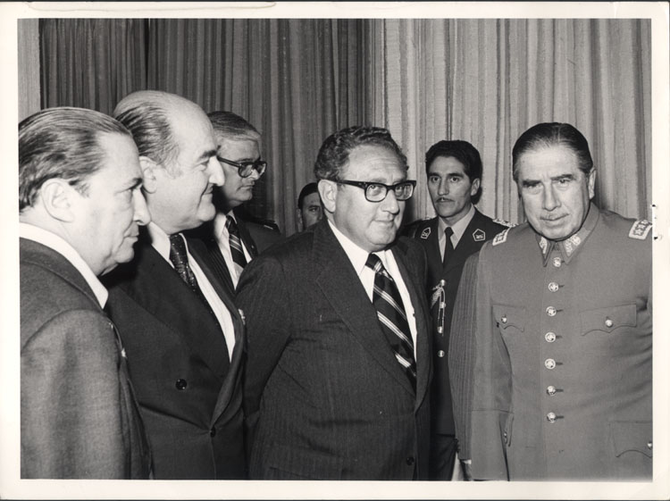 [Entrevista+Kissinger-Pinochet+1976-2.jpg]
