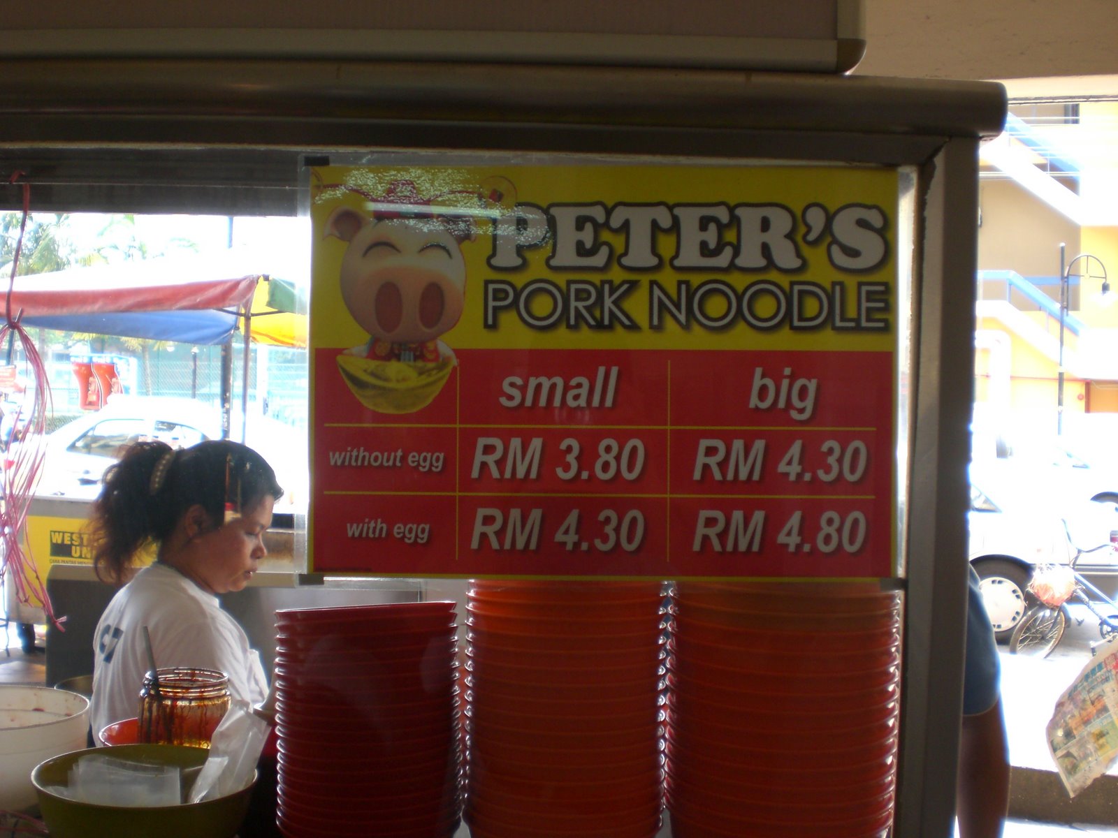 [Peter+Pork+Noodles+1.JPG]