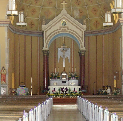Saint Andrew Roman Catholic Church, in Lemay, Missouri, USA - nave