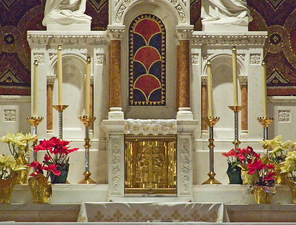 [Saint+Cecilia,+in+Saint+Louis,+Missouri+-+tabernacle.jpg]