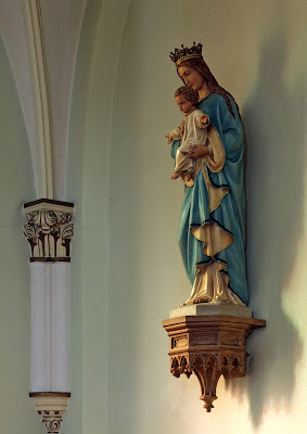 Immaculate Conception Catholic Church, in Columbia, Illinois, USA -  Blessed Virgin Mary with the Christ Child
