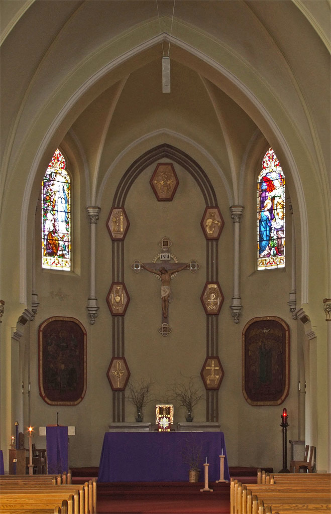 [Immaculate+Conception+Church,+in+Columbia,+Illinois+-+sanctuary.jpg]