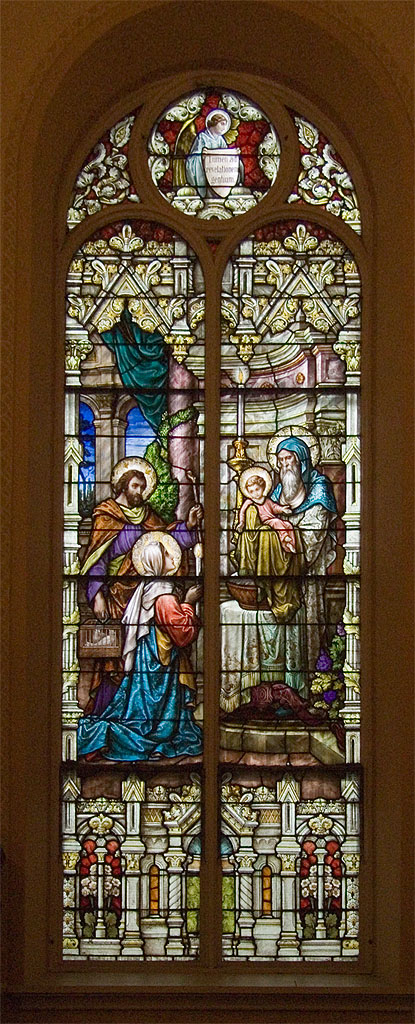 [Saint+Anthony+of+Padua+Church,+in+Saint+Louis,+Missouri+-+stained+glass+window+of+Presentation.jpg]