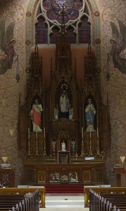 [Saint+John+Nepomuk+Chapel,+in+Saint+Louis,+Missouri+-+bare+altar.jpg]