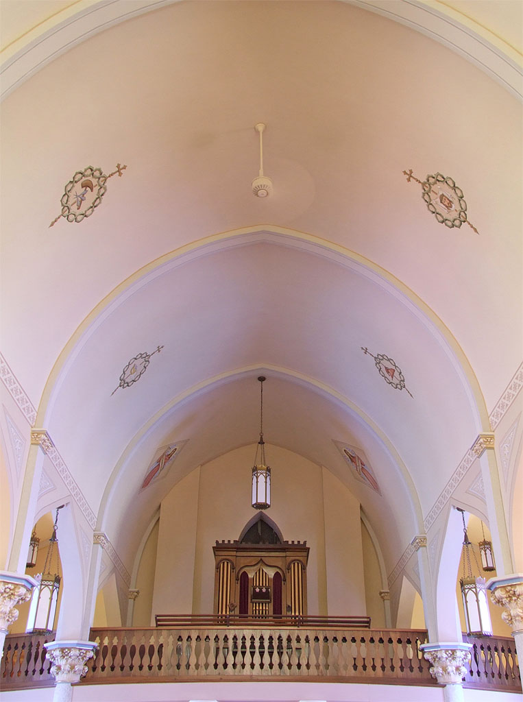 [Saint+Martin+Roman+Catholic+Church,+in+Starkenberg,+Missouri+-+ceiling.jpg]