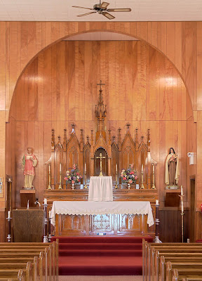 Saint Stephen Roman Catholic Church, in Richwoods, Missouri, USA - sanctuary