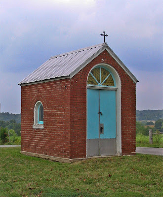 Photos of Saint John the Baptist Roman Catholic Church, in Gildehaus, Missouri, USA - tiny chapel