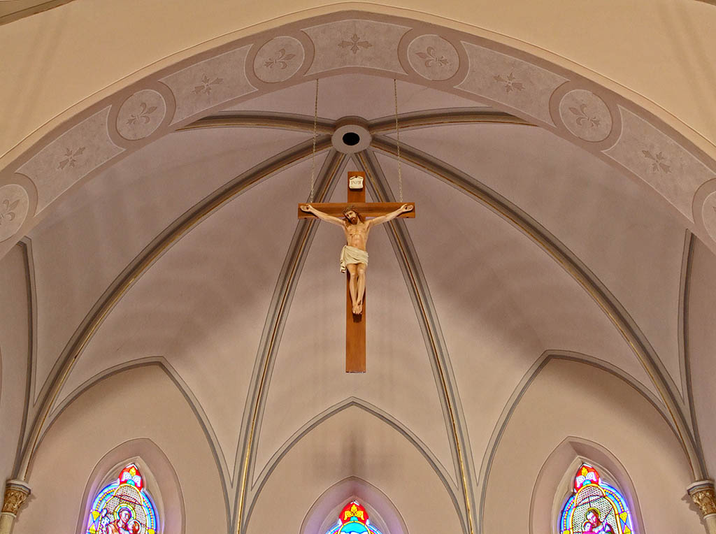 [Immaculate+Conception+Roman+Catholic+Church,+in+Arnold,+Missouri,+USA+-+apse.jpg]