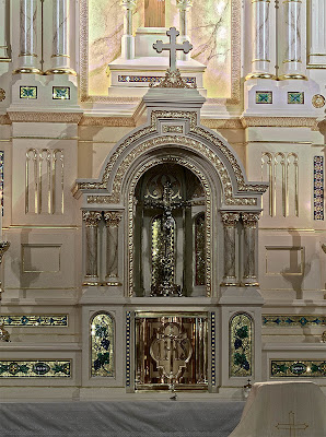 Saint John the Baptist Roman Catholic Church, in Saint Louis, Missouri, USA - tabernacle