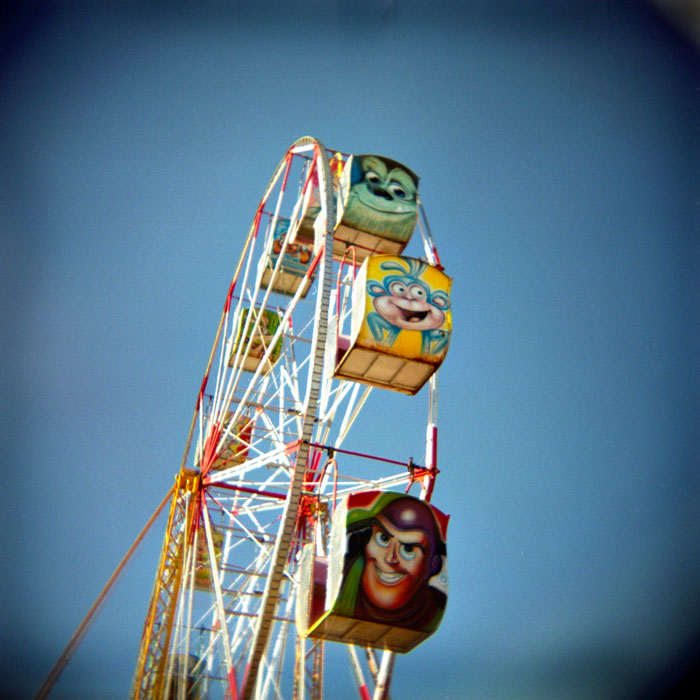 [Ferris-wheel.jpg]