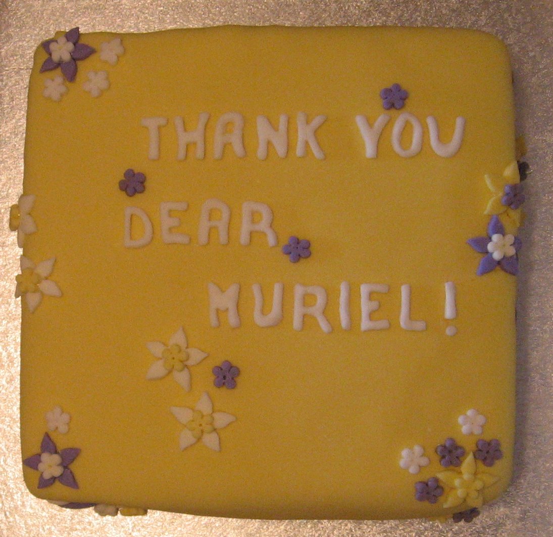 [muriel's+cake.jpg]