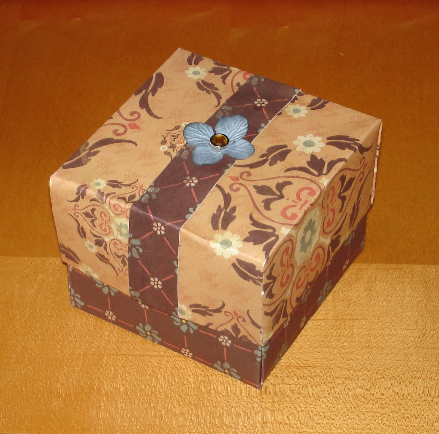 [Origami+box.JPG]