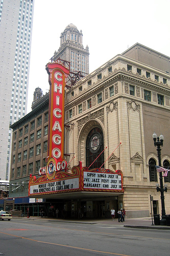 [chicago+theatre.jpg]