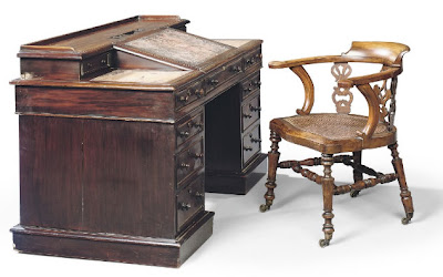 Charles Dickens Desk Auctioned For 850 000 Luxuo Thailand