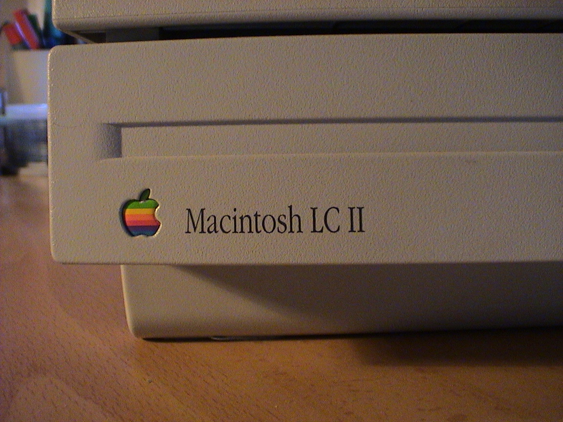 [Mac1.JPG]
