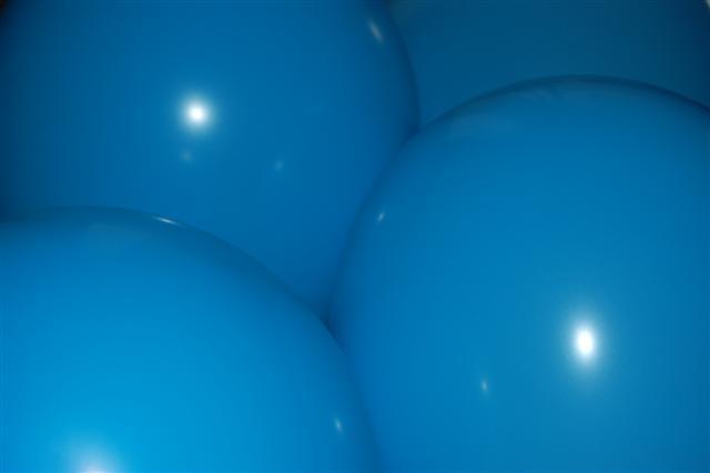[party+balloons.jpg]