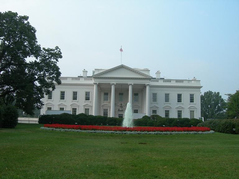 [The+Whitehouse.jpg]