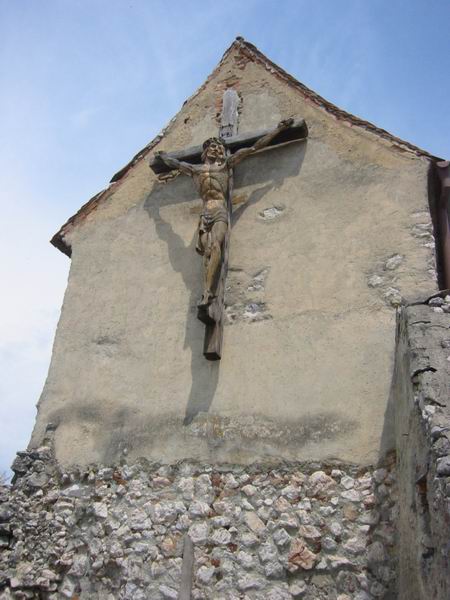 [Crucifix1.jpg]