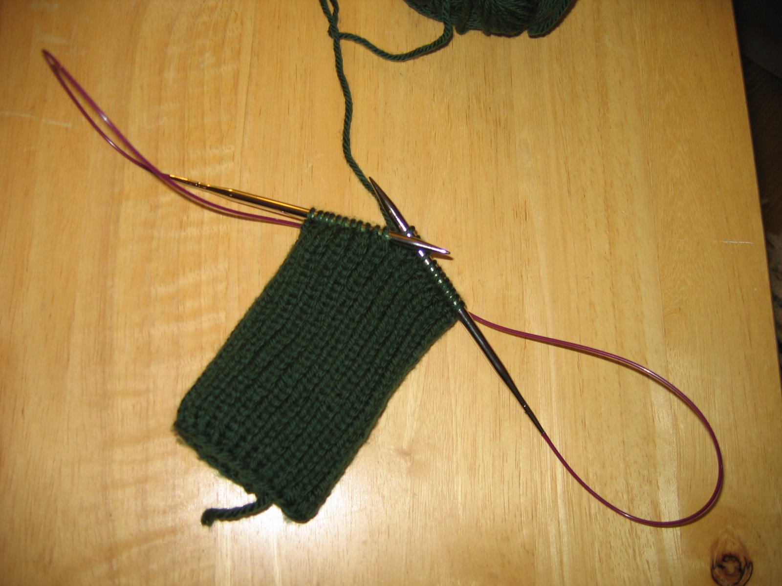 [knit0030.JPG]