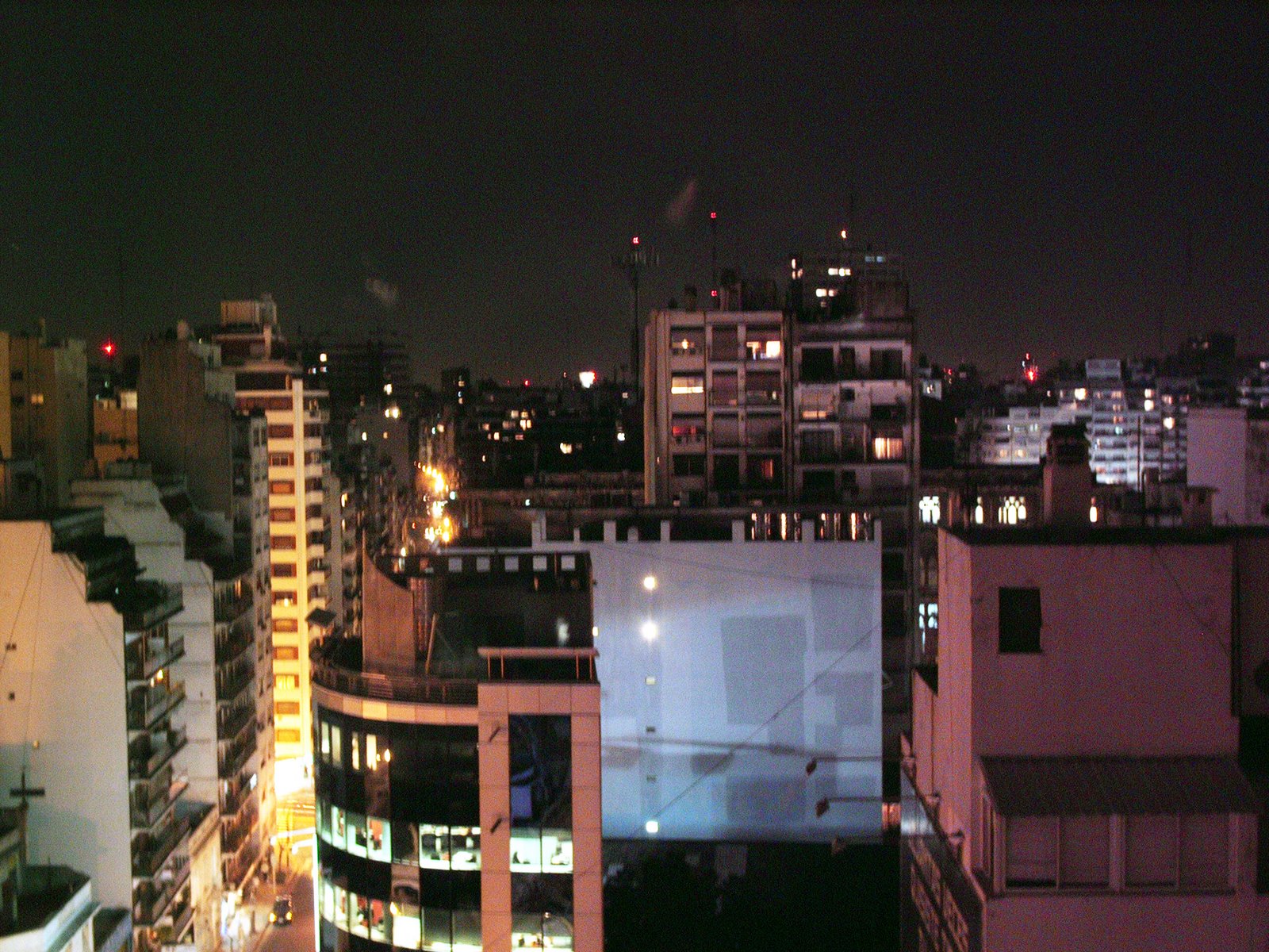 [City+at+night.jpg]