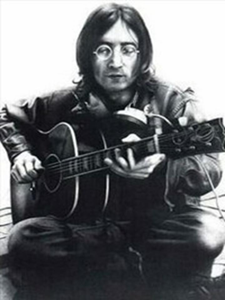 [John+Lennon+(023).JPG]