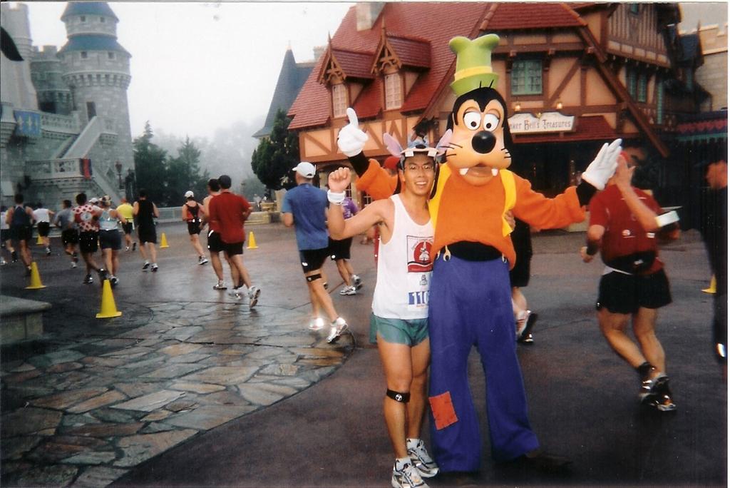 [20070107+-+Disney+Marathon+-+Goofies+(Large).jpg]