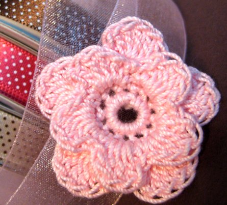 [crocheted+flower.jpg]