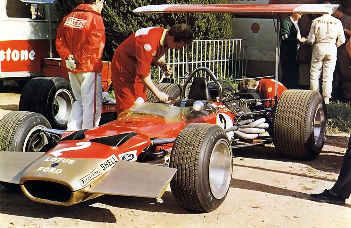 [Jochen+Rindt+Pole+Position+en+Montjuich+1969.jpg]