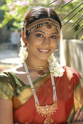 [tamil+actress+vijayalakshmi+wallpaper1.jpg]