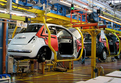 [NewFiat500_assembly_3.jpg]
