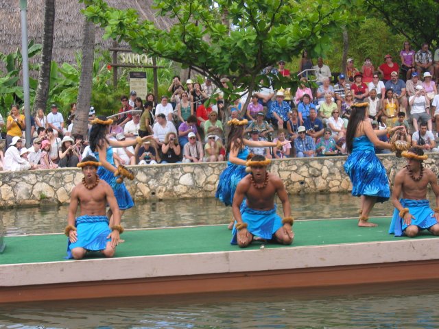 [IMG_3306.jpgPolynesian+Cultural+Center+Canoe+Pageant+Havai'i.jpg]