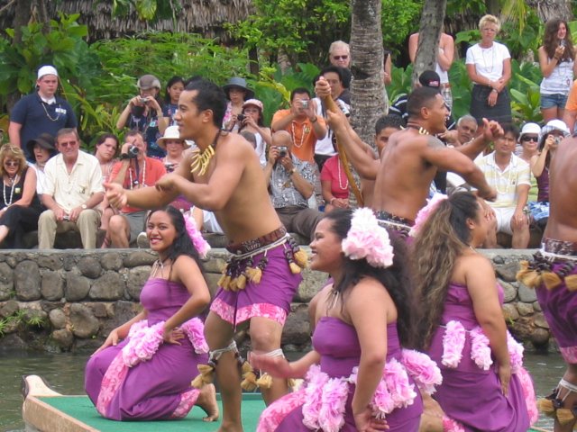 [IMG_3420.jpgPolynesian+Cultural+Center+Canoe+Pageant+Samoa.jpg]