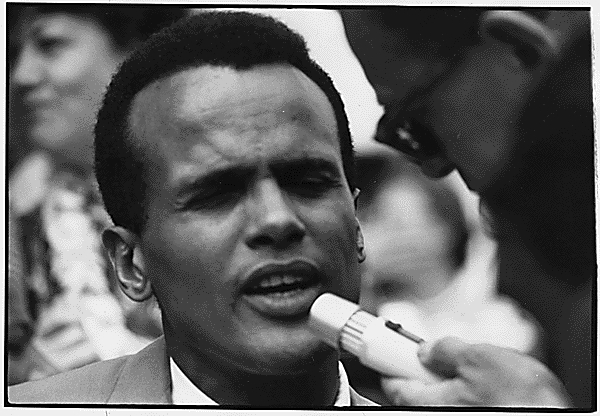 [Harry_Belafonte_Civil_Rights_March_1963.jpg]