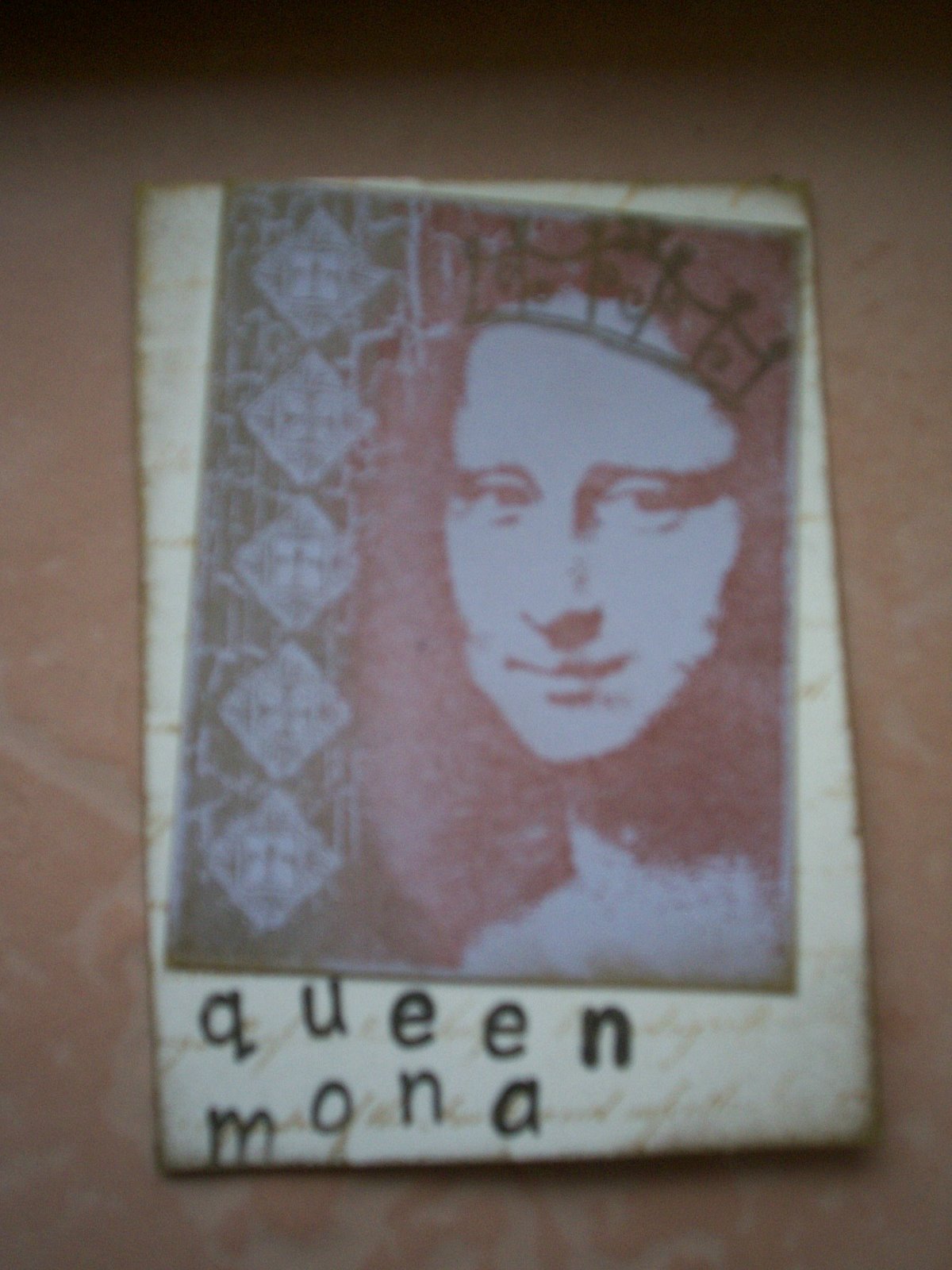 [queen+mona.jpg]