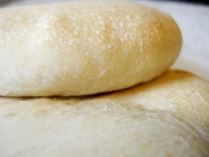 [Jaime+Pita+Bread.jpg]