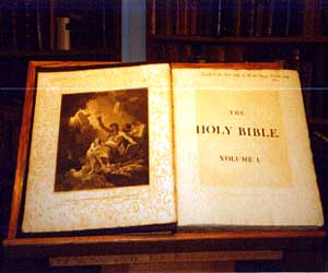 [largest+bible.jpg]