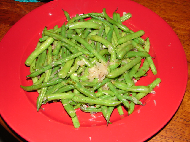 [Green+Beans+with+Shallots.JPG]