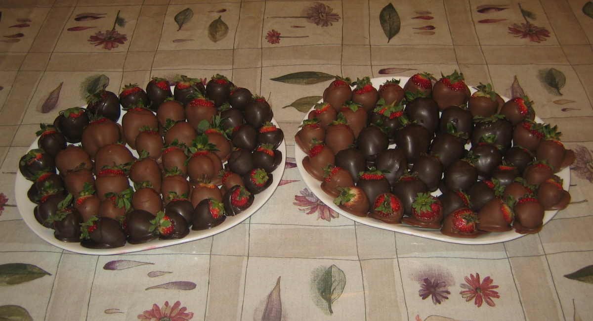 [chocolate+strawberries.jpg]