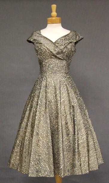 [dress+from+vintageous.jpg]