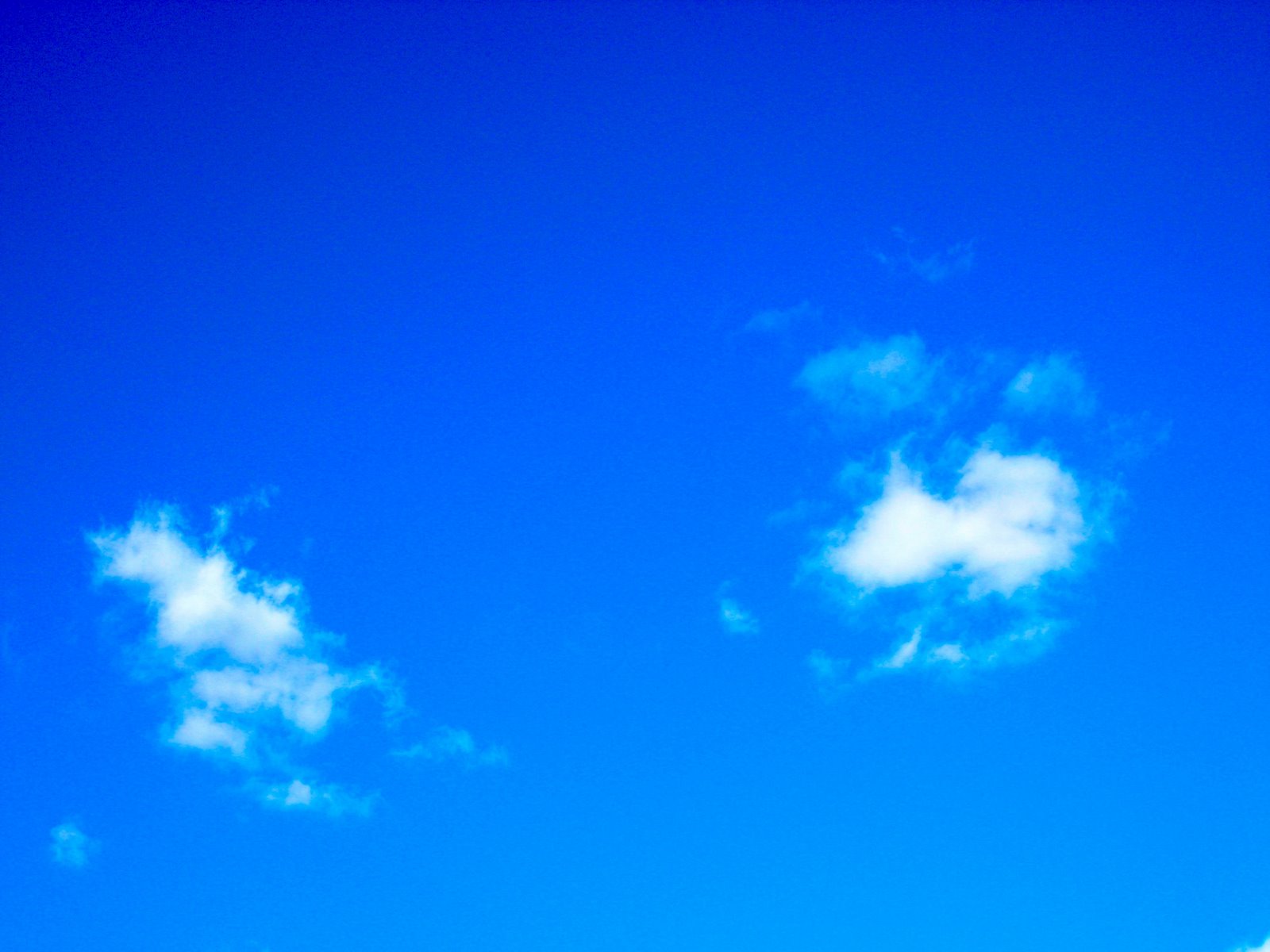[clouds+one.JPG]