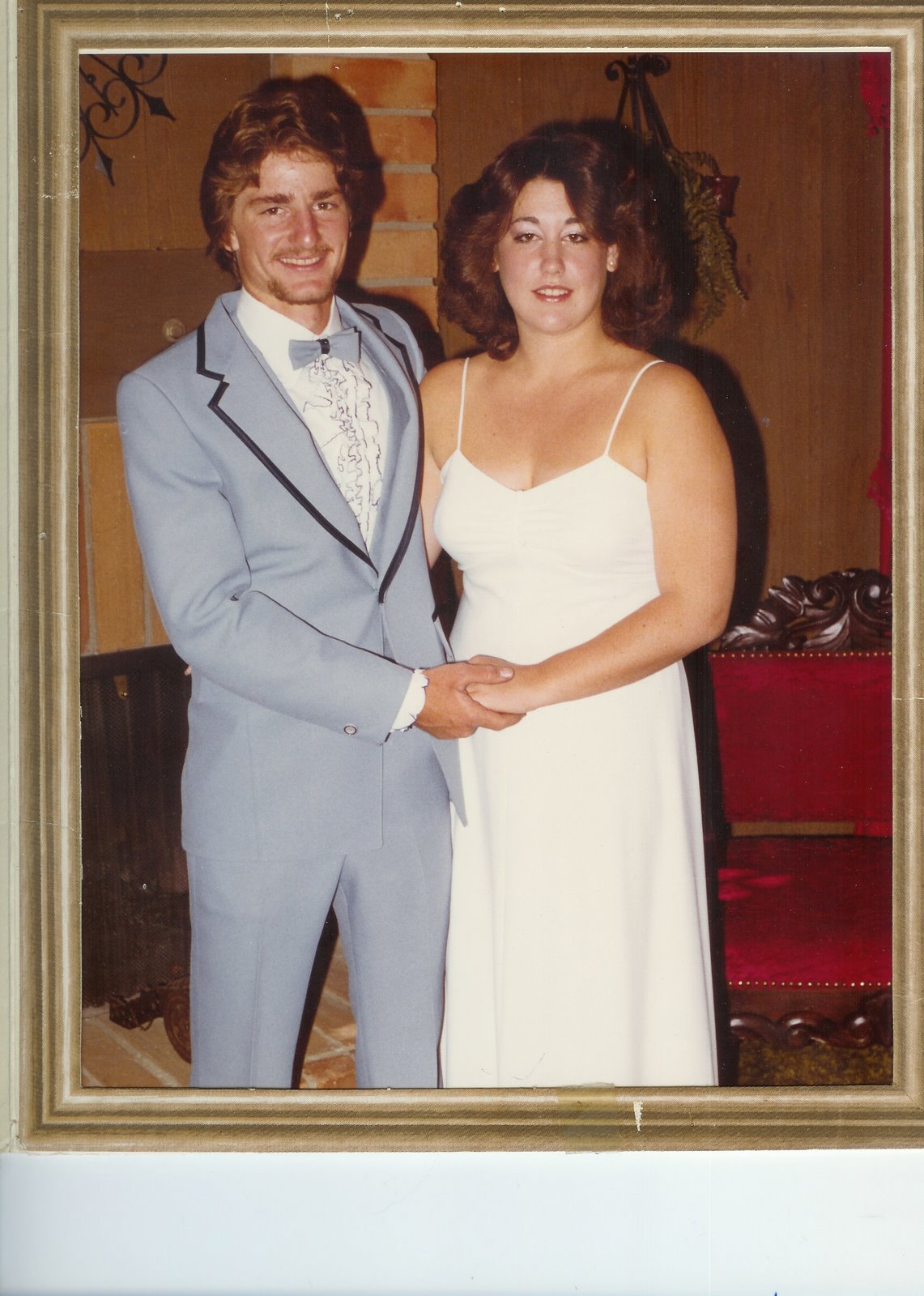 [Prom+1981.jpg]
