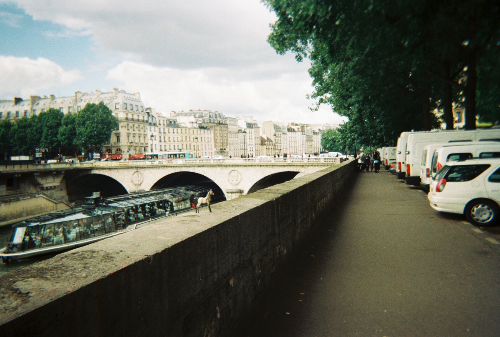 [tlh+on+the+Seine.jpg]
